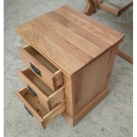 French Oak : Tủ 3 Ngăn Kéo Gỗ Sồi